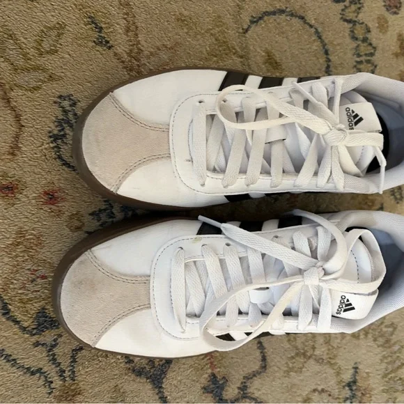 Adidas Woman’s White and Black Sneakers 8 worn once - Picture 10 of 10